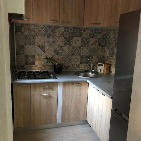 Dmi Apartment Iasi Buitenkant foto